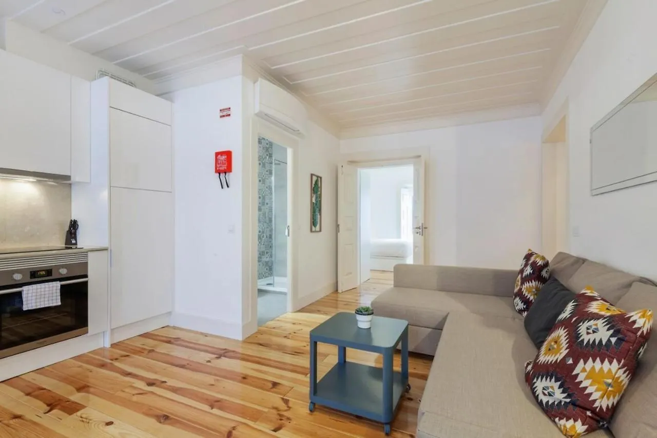 Modern 1Bed Apt,Sleeps4 Nr Av Almirante Reis Daire Lisboa