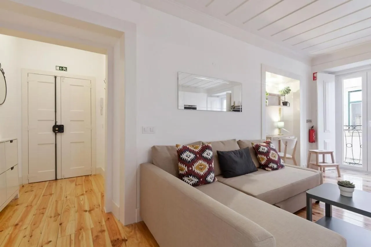 LisboaModern 1Bed Apt,Sleeps4 Nr Av Almirante Reisアパートメント アパート リスボン
